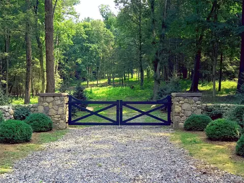 340 Haines Rd, Bedford, NY 10507