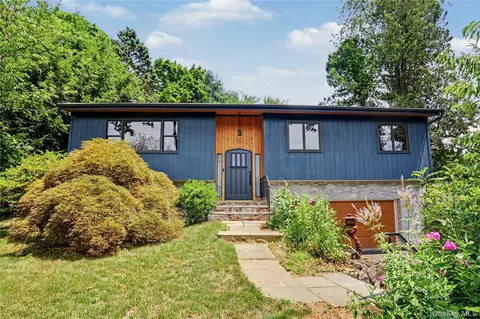 354 Commerce St, Mount Pleasant, NY 10532