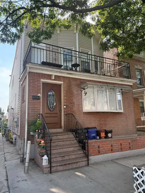 94-37 112th St, South Richmond Hill, NY 11419
