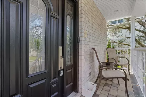 268 Ardsley St, Staten Island, NY 10306