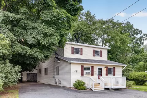 166 E Main St, Washingtonville, NY 10992