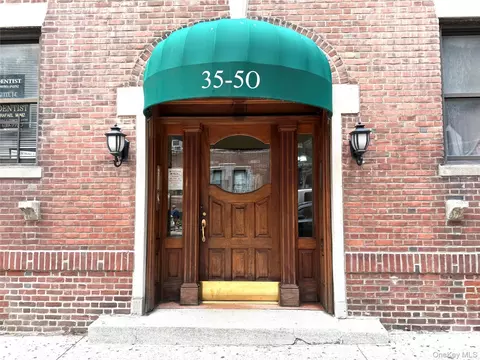 3550 82nd St #2B, New York, NY 11372