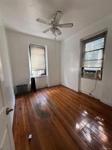 2167 33rd St #3H, Astoria, NY 11105