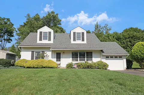 62 Oldert Dr, Orangetown, NY 10965