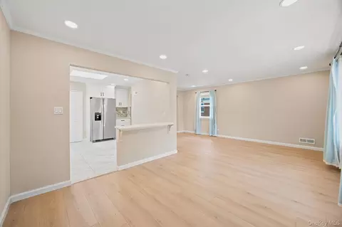 Living - 2811 Clearview Expy, New York, NY 11360 photo 4 of 5
