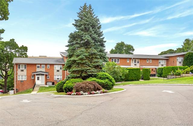 671 Pelham Rd #D9, New Rochelle, NY 10805