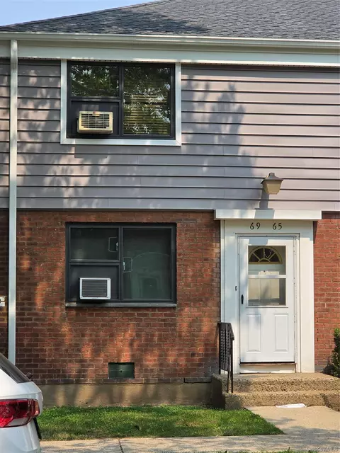 69-65 218th St #DUPLEX, Oakland Gardens, NY 11364