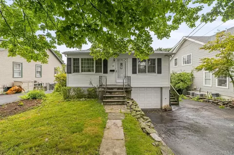 55 Sunset Dr, Cortlandt, NY 10520