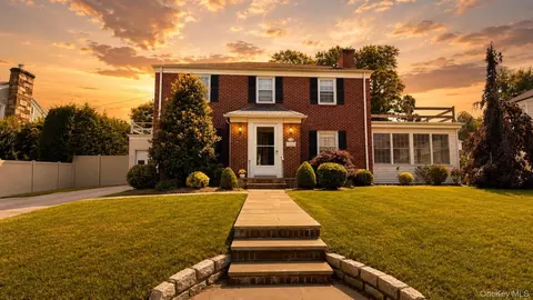 2305 Coventry Rd, Baldwin, NY 11510