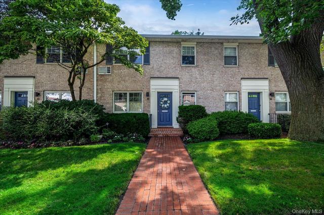 3 N Lewis Pl #3-2.4 B, Rockville Centre, NY 11570