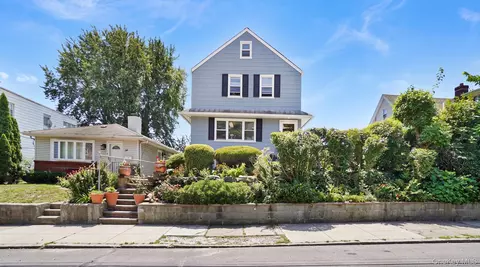 18 Edgewood Ave, Yonkers, NY 10704