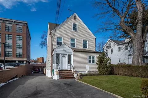 24 5th Ave, New Rochelle, NY 10801