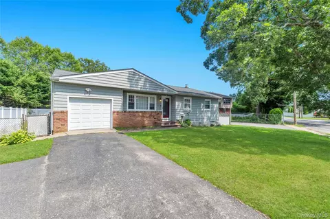 Other - 437 Commack Rd, Islip, NY 11751 photo 1 of 7