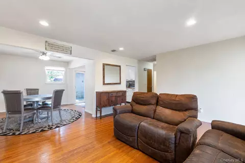 Other - 437 Commack Rd, Islip, NY 11751 photo 3 of 7