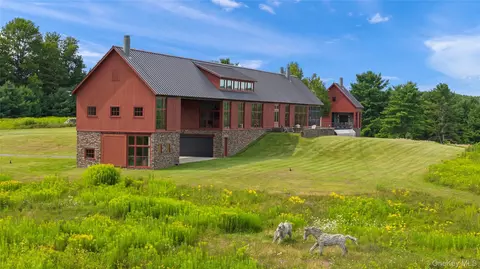 241 Cunningham Hill Rd, Canaan, NY 12029