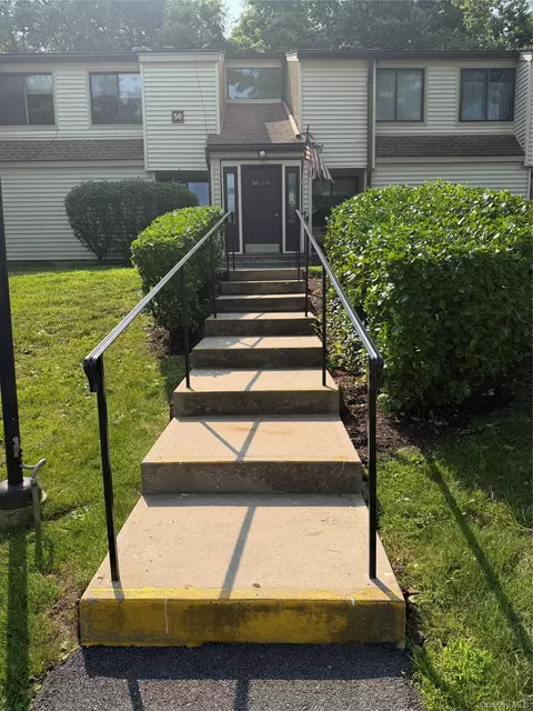 56 Kirby Close Close #B, Yorktown, NY 10598