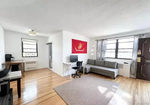 13629 68th Dr #A, Flushing, NY 11367 photo 5