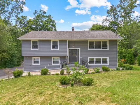 2669 Springhurst St, Yorktown, NY 10598