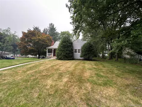 Exterior - 21 Harmony Rd, Ramapo, NY 10977 photo 5 of 5