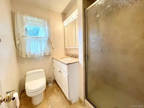 Bath - 21 Harmony Rd, Ramapo, NY 10977 photo 1 of 3