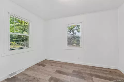 Bedroom - 52 Mountain Ave, Warwick Town, NY 10925 photo 3 of 3