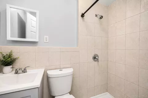 Bath - 237 Dovecote Ln, Central Islip, NY 11722 photo 2 of 2