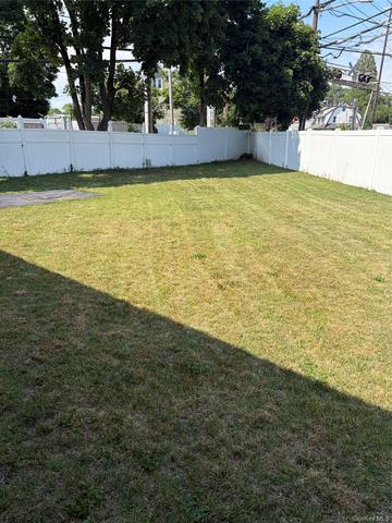 159 Church St, Malverne, NY 11565