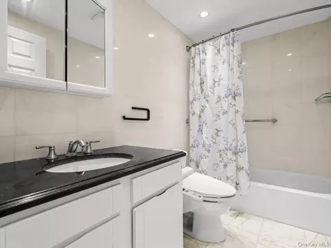 Bath - 60 E Pine St, Long Beach, NY 11561 photo 2 of 2