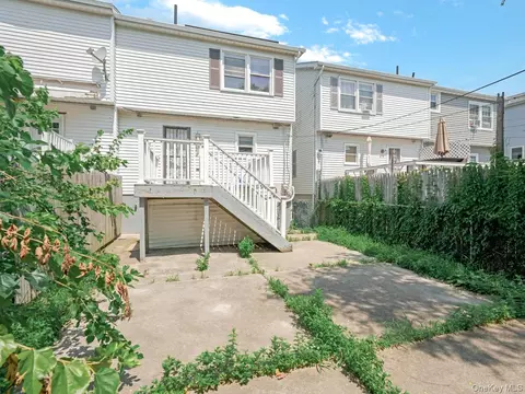 Exterior - 60 E Pine St, Long Beach, NY 11561 photo 5 of 5