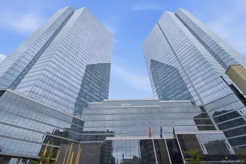 1 Renaissance Sq #26G, White Plains, NY 10601
