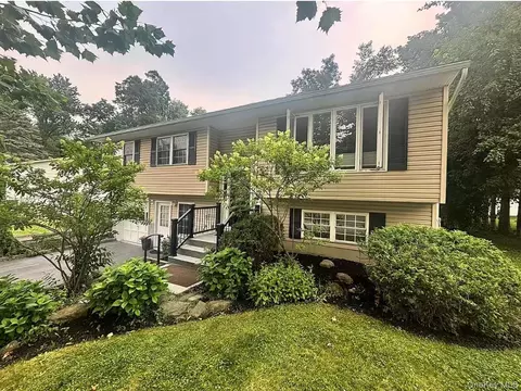 Exterior - 23 Hankin Loop, Poughkeepsie, NY 12601 photo 2 of 9