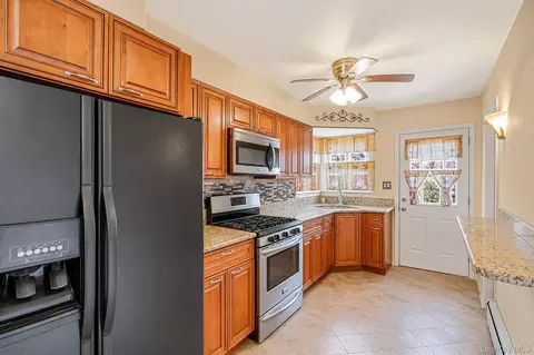 Other - 190 Bay Ave, Patchogue, NY 11772 photo 3 of 4