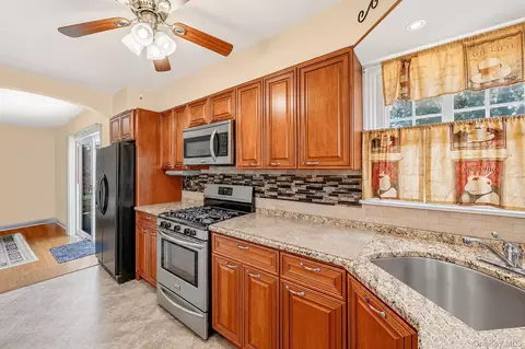 Kitchen - 190 Bay Ave, Patchogue, NY 11772 photo 1 of 1