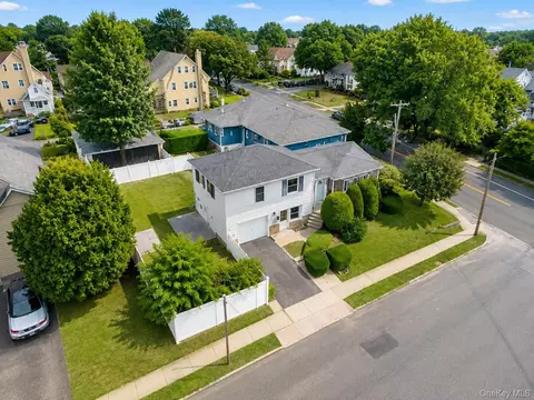 3 Soundview St, New Rochelle, NY 10805