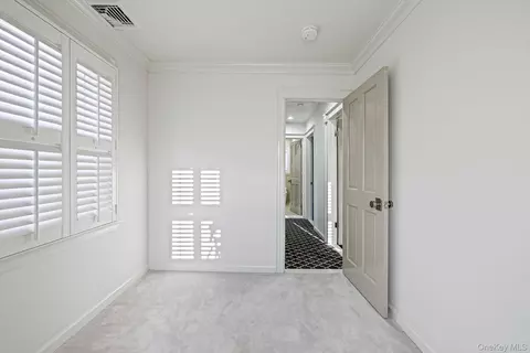 Bedroom - 32 Everett, Lynbrook, NY 11563 photo 6 of 8