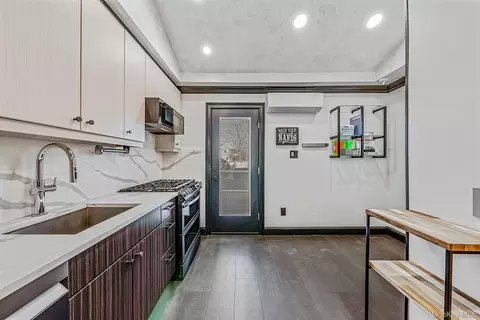 Kitchen - 32 Everett, Lynbrook, NY 11563 photo 2 of 3