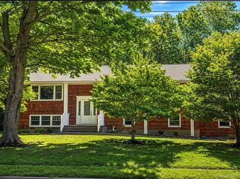 251 Kings Hwy, Orangetown, NY 10983