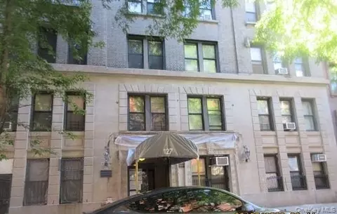 127 W 82nd St #1B, New York, NY 10024