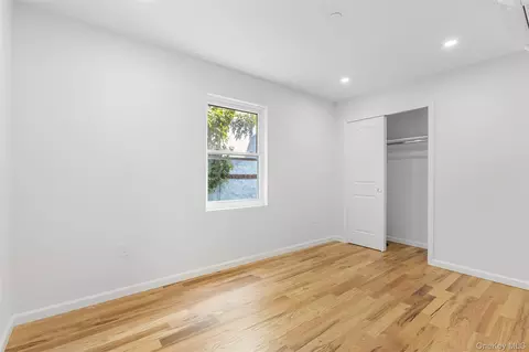 Bedroom - 3439 Grace Ave, New York, NY 10469 photo 1 of 6