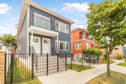 Exterior - 3439 Grace Ave, New York, NY 10469 photo 4 of 4
