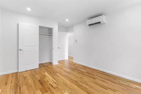 Bedroom - 3439 Grace Ave, New York, NY 10469 photo 6 of 6