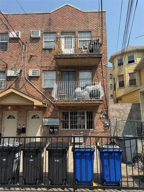 17225 91st Ave, Jamaica, NY 11432