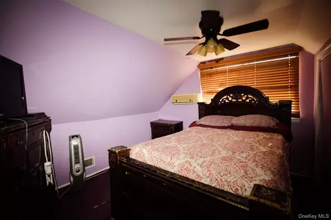 Bedroom - 20 Riverview Ct, Ossining, NY 10562 photo 1 of 4