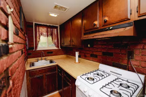 Kitchen - 20 Riverview Ct, Ossining, NY 10562 photo 1 of 3
