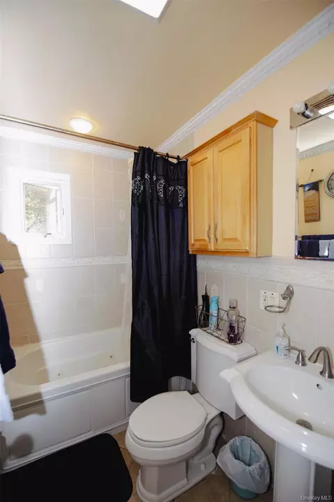 Bath - 20 Riverview Ct, Ossining, NY 10562 photo 5 of 5