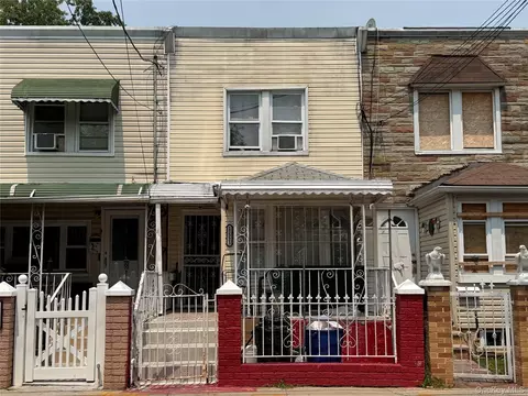 15323 118th Ave, Jamaica, NY 11434