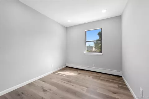 Bedroom - 25 Marshall St, Patchogue, NY 11772 photo 1 of 2
