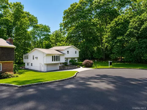 14 Glenn Pl, Greenburgh, NY 10706