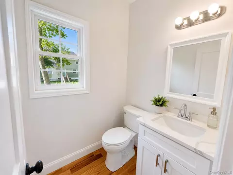 Bath - 7 Edgewater Dr, Mastic Beach, NY 11951 photo 1 of 4