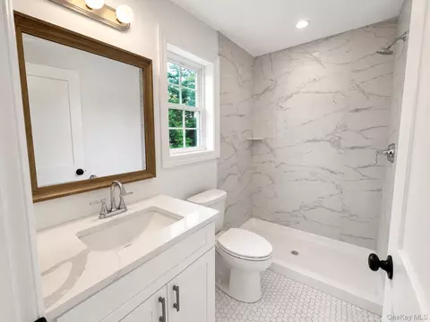 Bath - 7 Edgewater Dr, Mastic Beach, NY 11951 photo 2 of 4